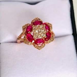Beatiful ring!
